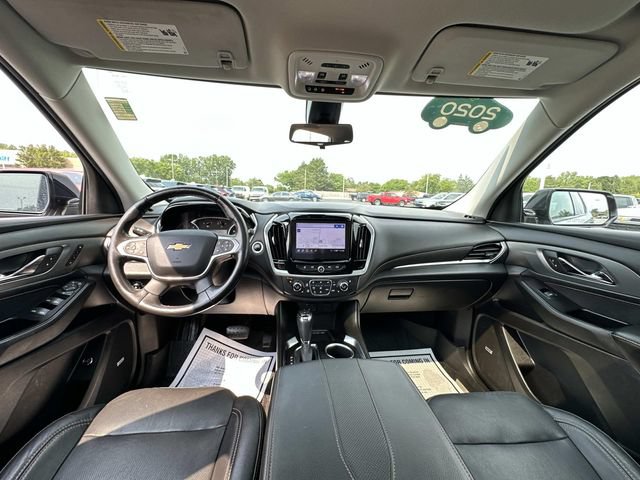 Certified 2020 Chevrolet Traverse Premier w/ Redline Edition AWD/4WD image 24
