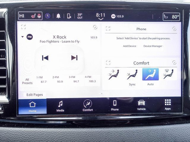 Used 2023 Chrysler Pacifica Touring-L FWD image 28