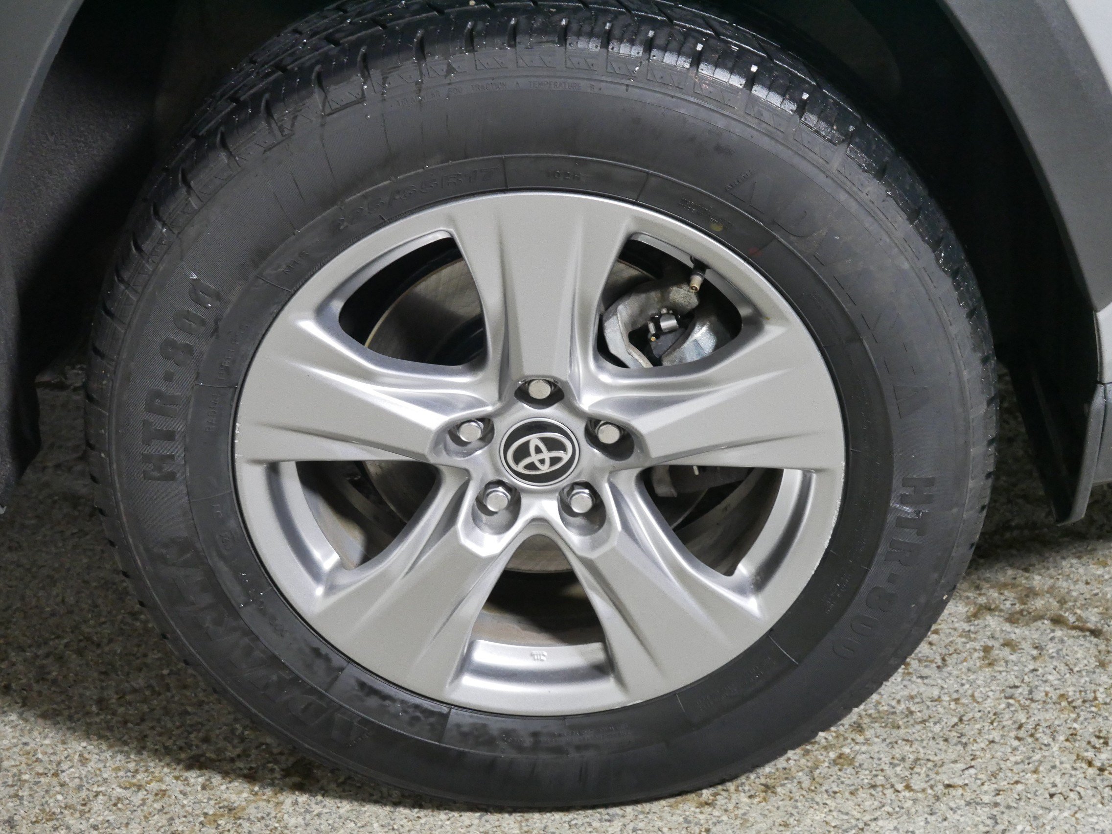 Certified 2024 Toyota RAV4 XLE FWD image 15
