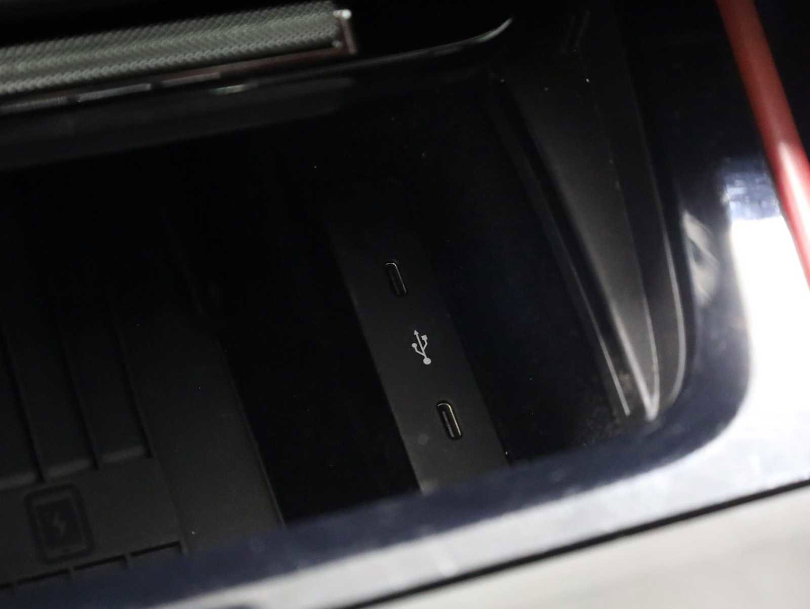 Used 2024 Porsche Cayenne S AWD/4WD image 35