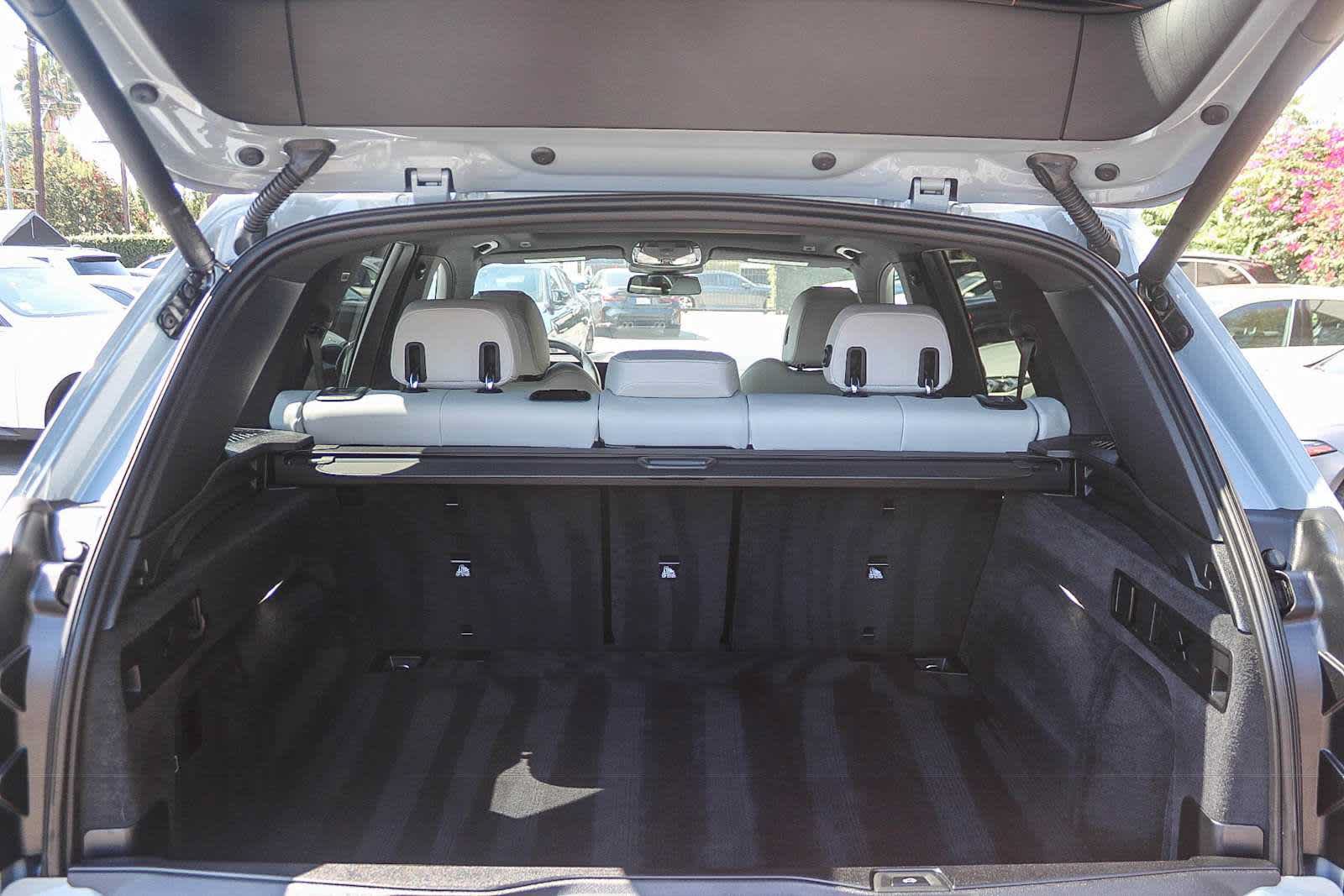 Used 2025 BMW X5 sDrive40i w/ M Sport Package RWD image 26