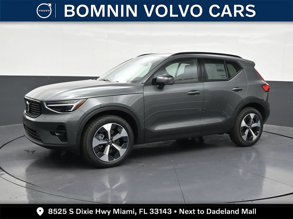 New 2026 Volvo XC40 B5 Plus w/ Climate Package AWD/4WD image 1