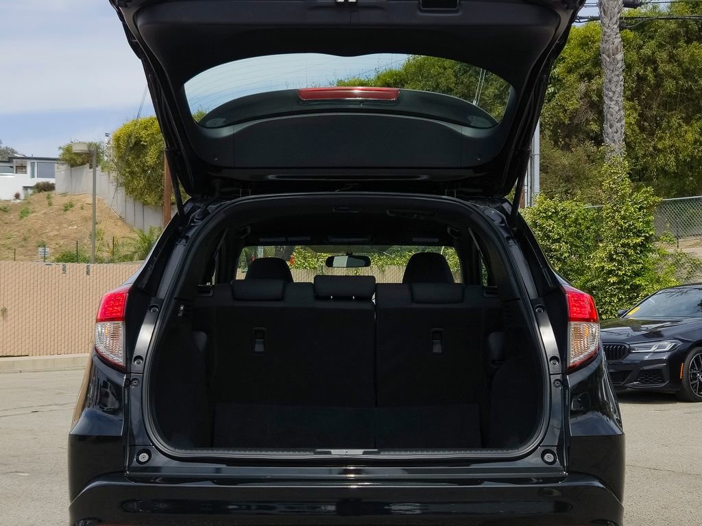 Used 2019 Honda HR-V Sport image 18