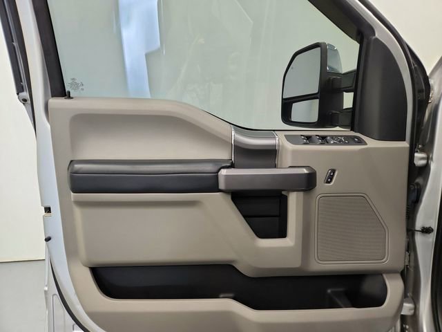 Used 2018 Ford F250 XLT w/ XLT Premium Package AWD/4WD image 29