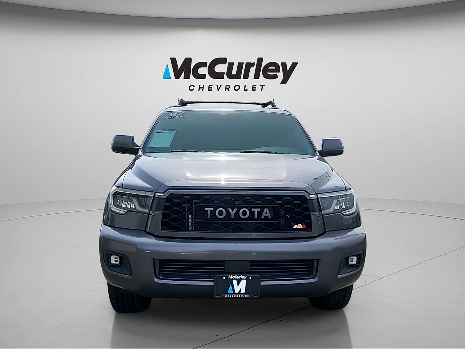 Used 2020 Toyota Sequoia TRD Pro AWD/4WD image 2