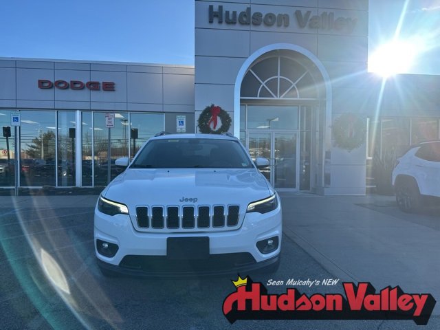 Used 2019 Jeep Cherokee Latitude Plus w/ Comfort/Convenience Group image 1