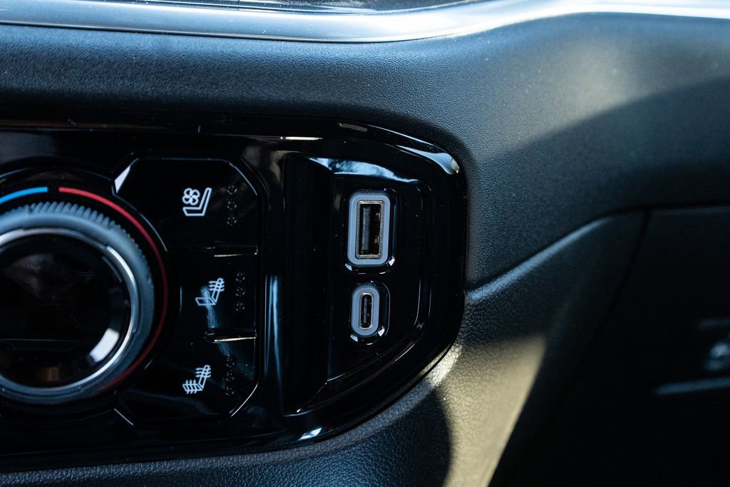 New 2026 Chevrolet Silverado 3500 High Country w/ Technology Package image 30