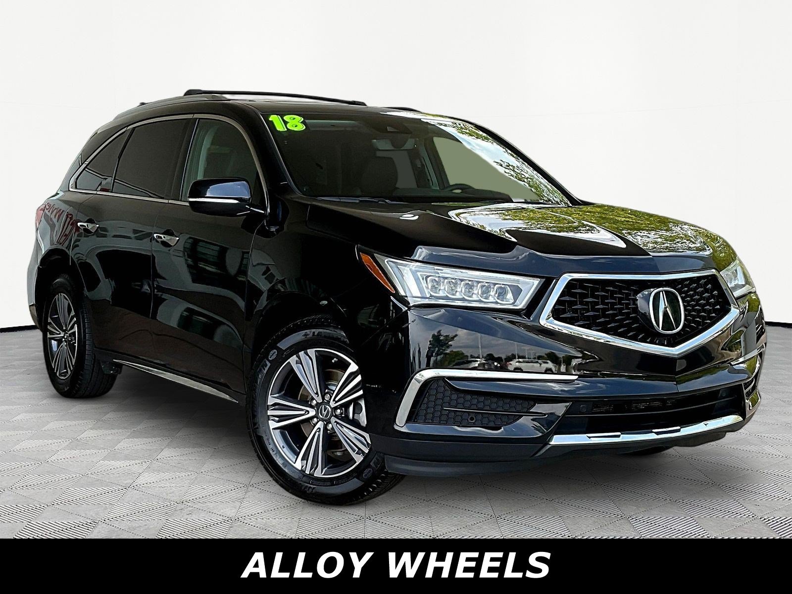 Used 2018 Acura MDX SH-AWD image 3
