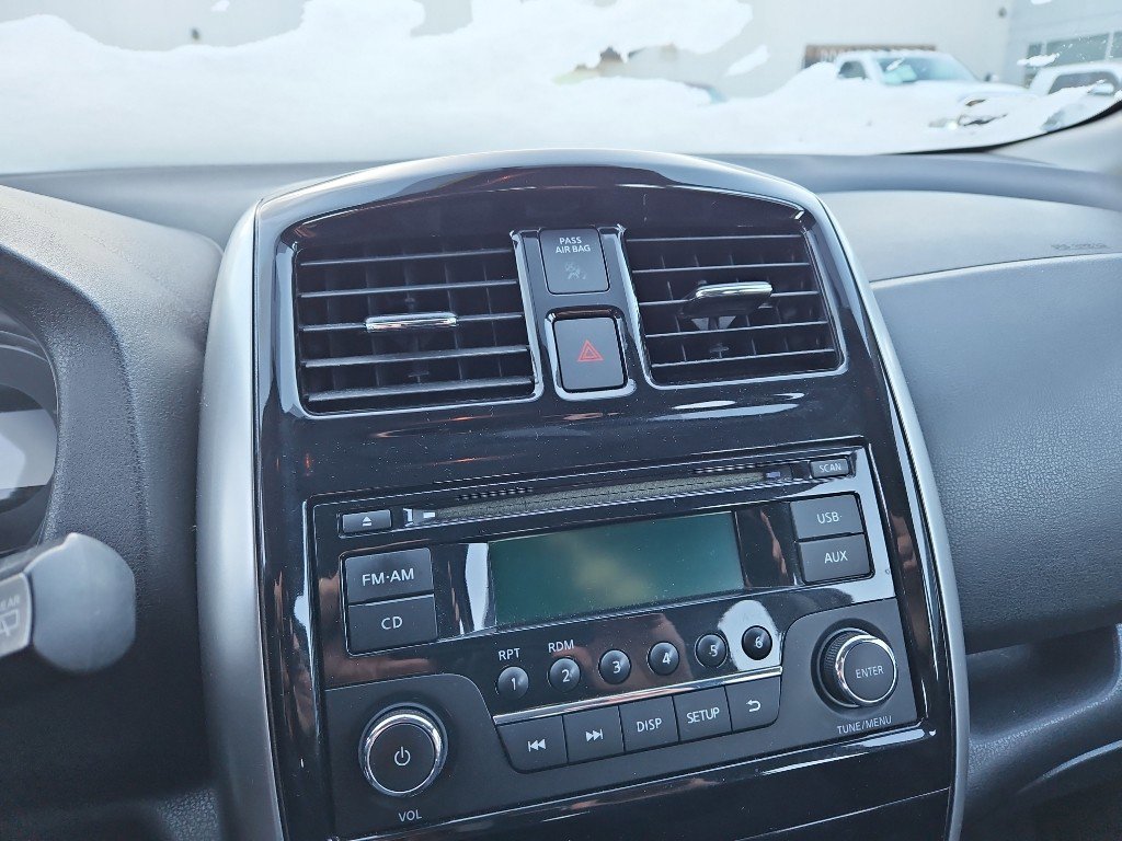 Used 2015 Nissan Versa Note SV w/ SV Appearance Package image 11