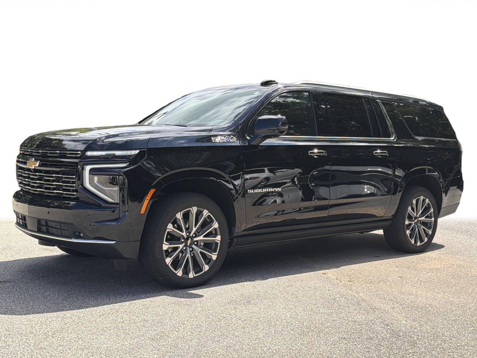 Used 2026 Chevrolet Suburban High Country AWD/4WD image 23