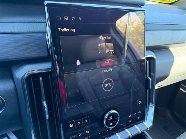 New 2026 GMC Acadia AT4 w/ LPO, Floor Liner Package image 34