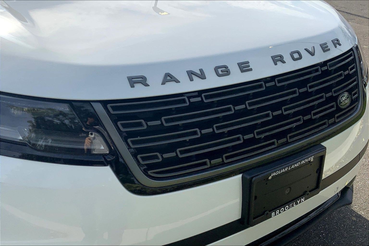 Used 2026 Land Rover Range Rover Velar S image 30