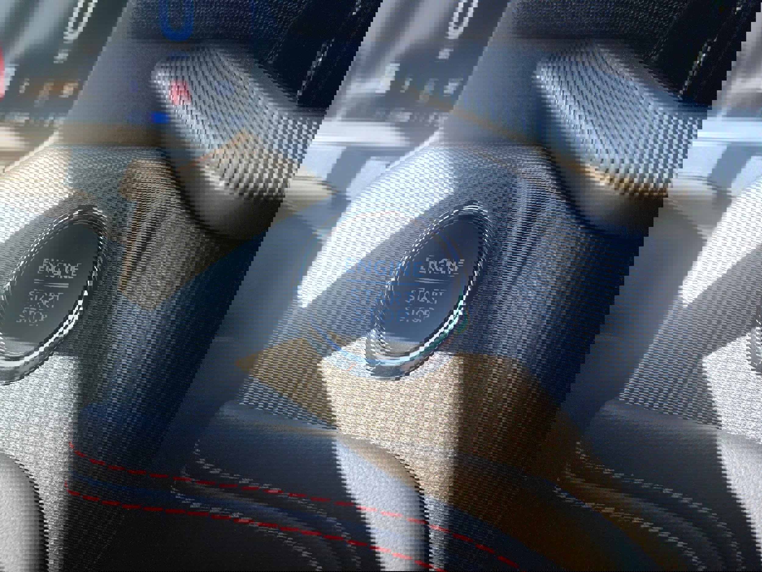 Used 2025 Ford Explorer ST-Line w/ Premium Package image 22