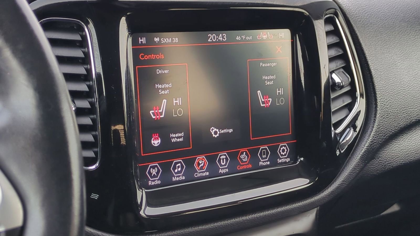 Used 2020 Jeep Compass Limited image 35