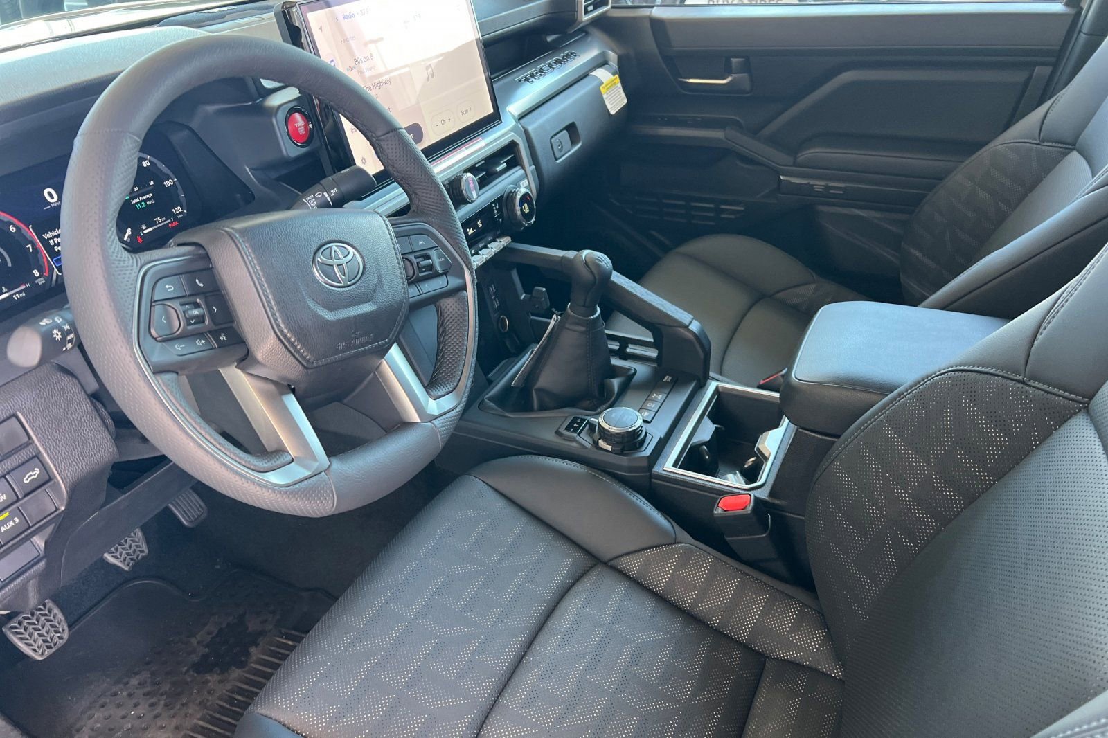 New 2026 Toyota Tacoma TRD Off-Road w/ TRD Off Road Premium Package AWD/4WD image 7