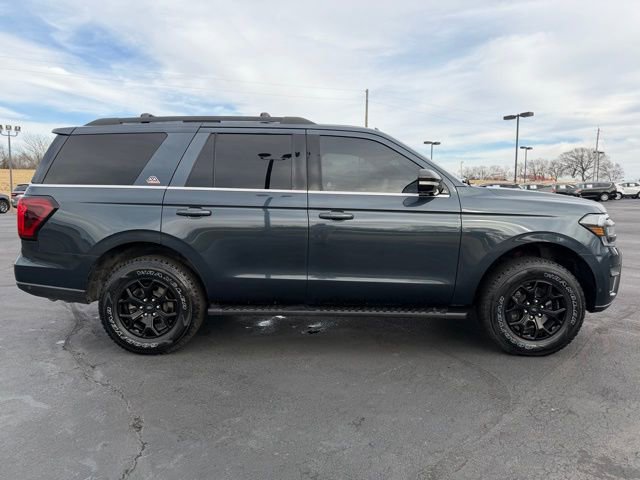 Used 2022 Ford Expedition Timberline image 8