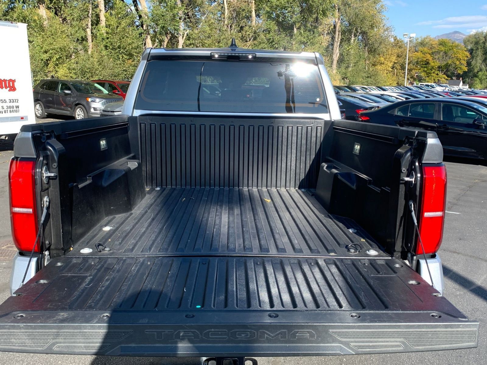 Used 2025 Toyota Tacoma TRD Off-Road image 30