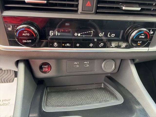 Certified 2025 Nissan Rogue SV w/ SV Premium Package image 17