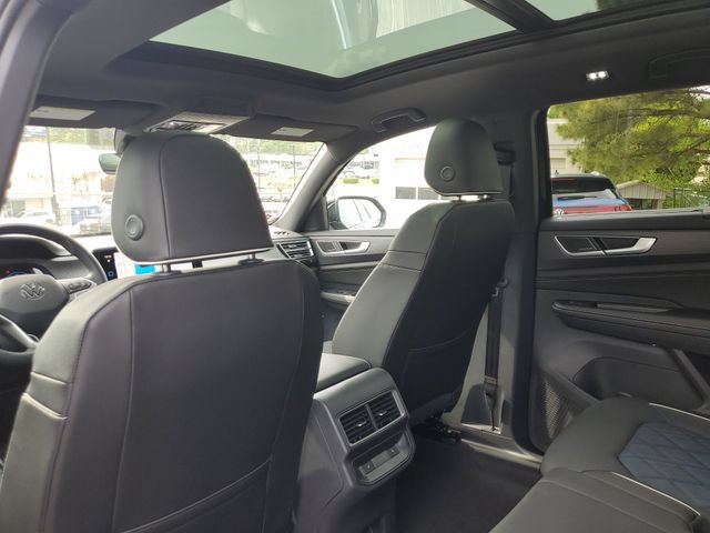 New 2026 Volkswagen Atlas Cross Sport SEL Premium R-Line AWD/4WD image 11