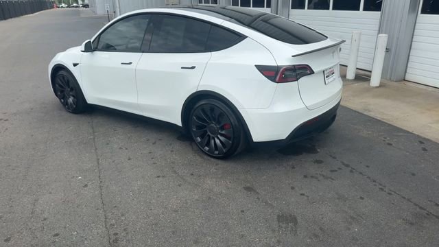 Used 2025 Tesla Model Y Performance AWD/4WD image 10