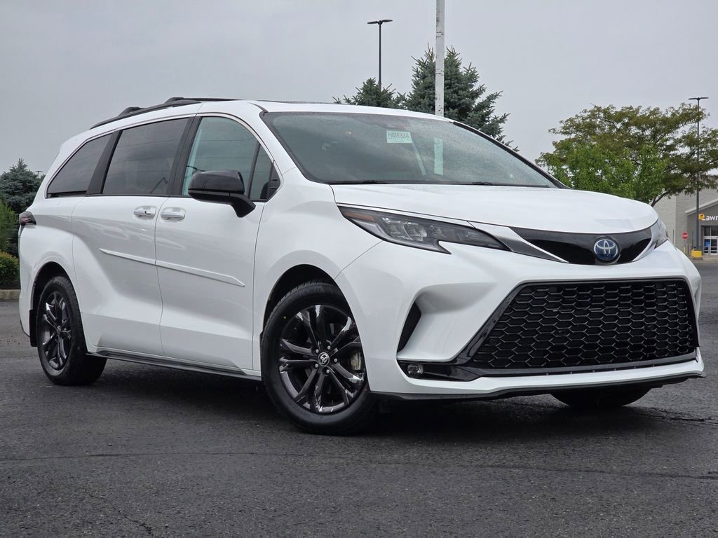Used 2024 Toyota Sienna XSE