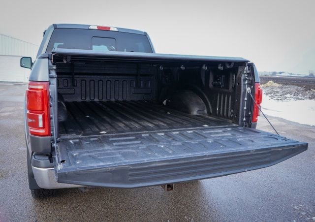 Used 2016 Ford F150 Lariat w/ Equipment Group 502A Luxury AWD/4WD image 10