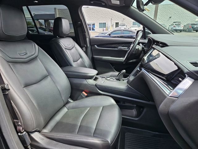 Used 2020 Cadillac XT6 Premium Luxury AWD/4WD image 20