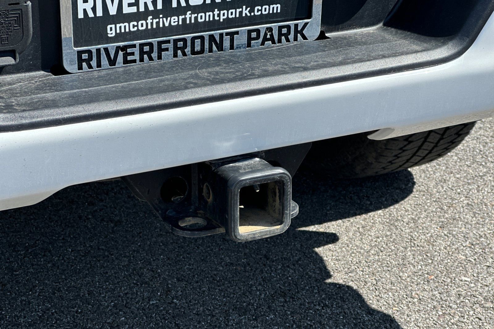 Used 2025 GMC Sierra 1500 AT4 w/ AT4 Premium Package AWD/4WD image 54