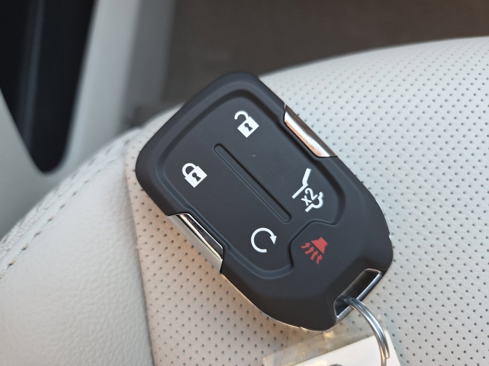 Used 2024 GMC Terrain Denali w/ Denali Premium Package image 38