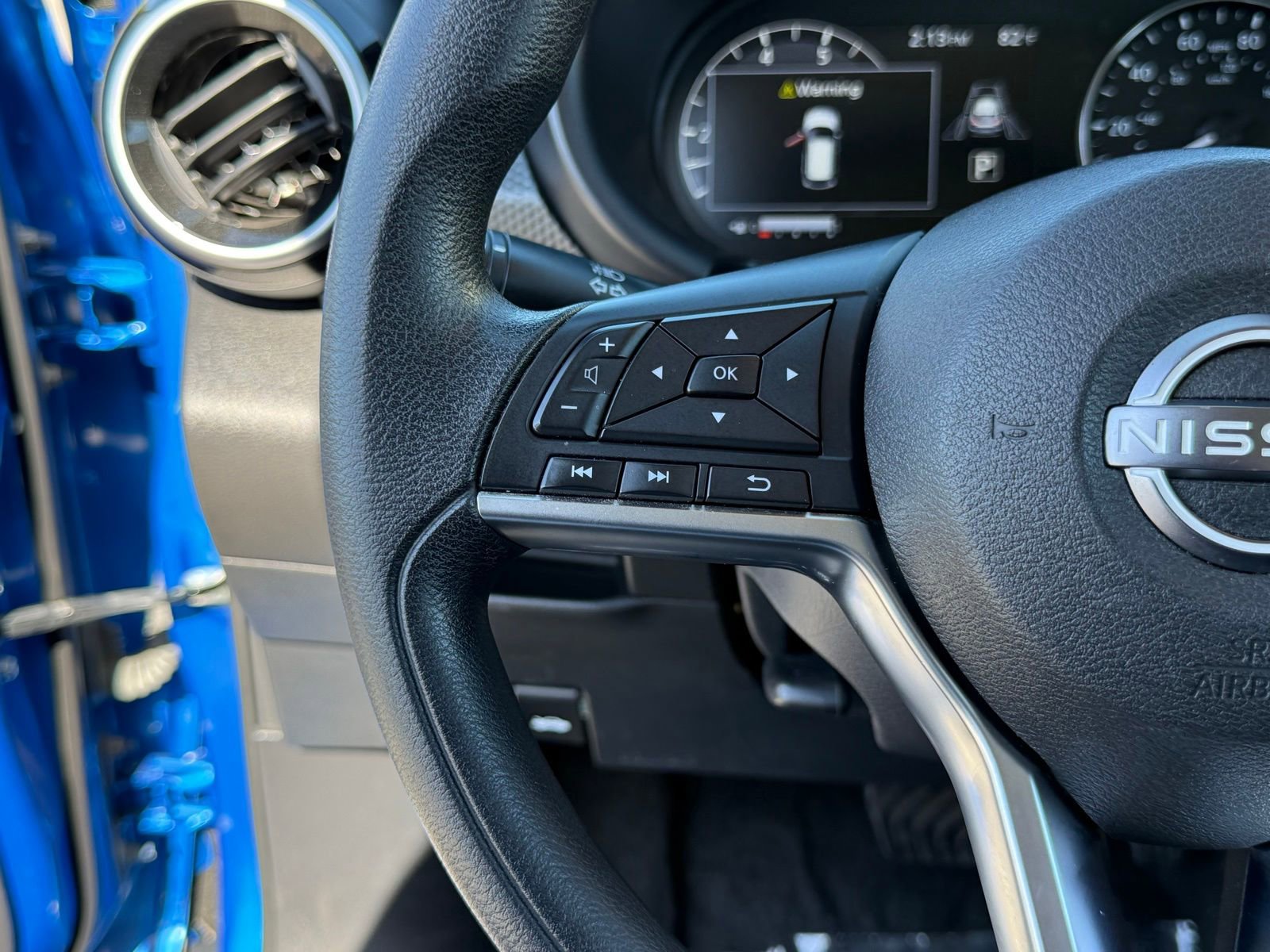 Used 2023 Nissan Kicks SV image 25