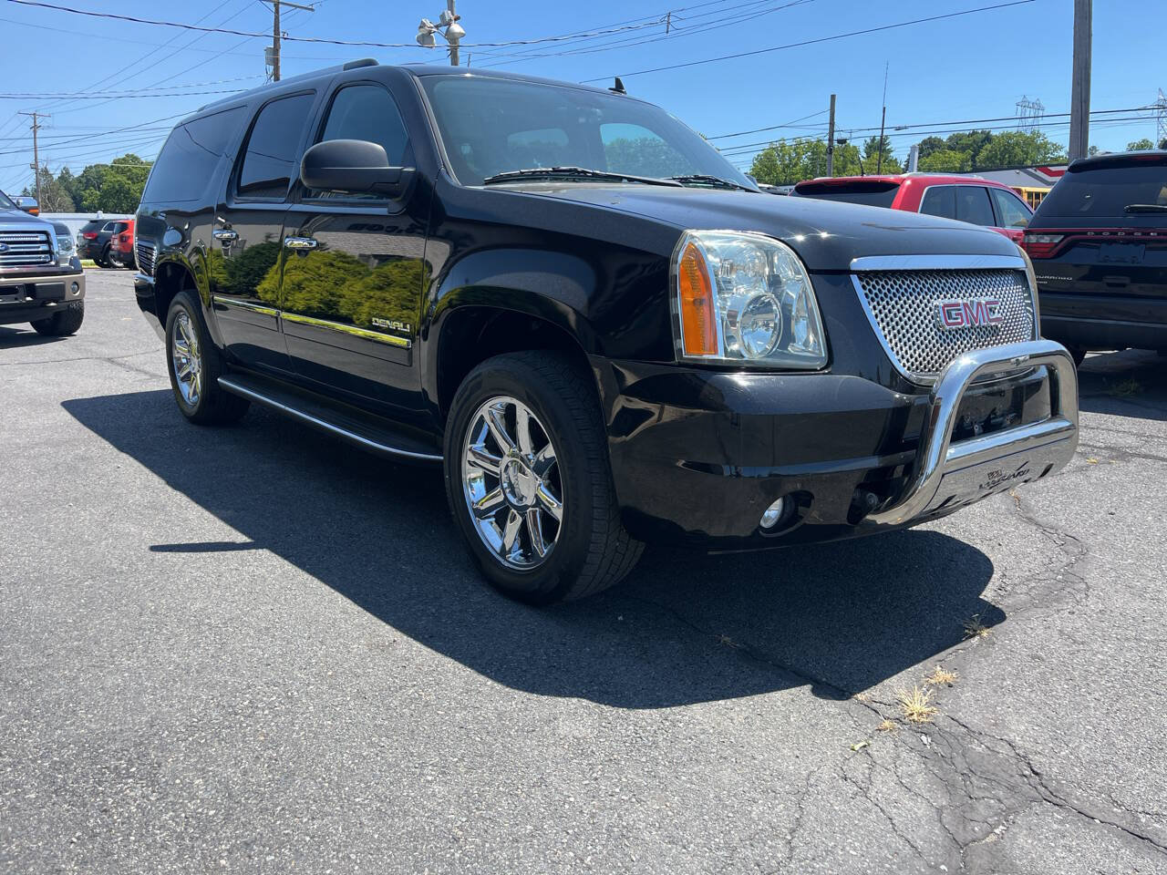 Used 2012 GMC Yukon XL Denali AWD/4WD image 4
