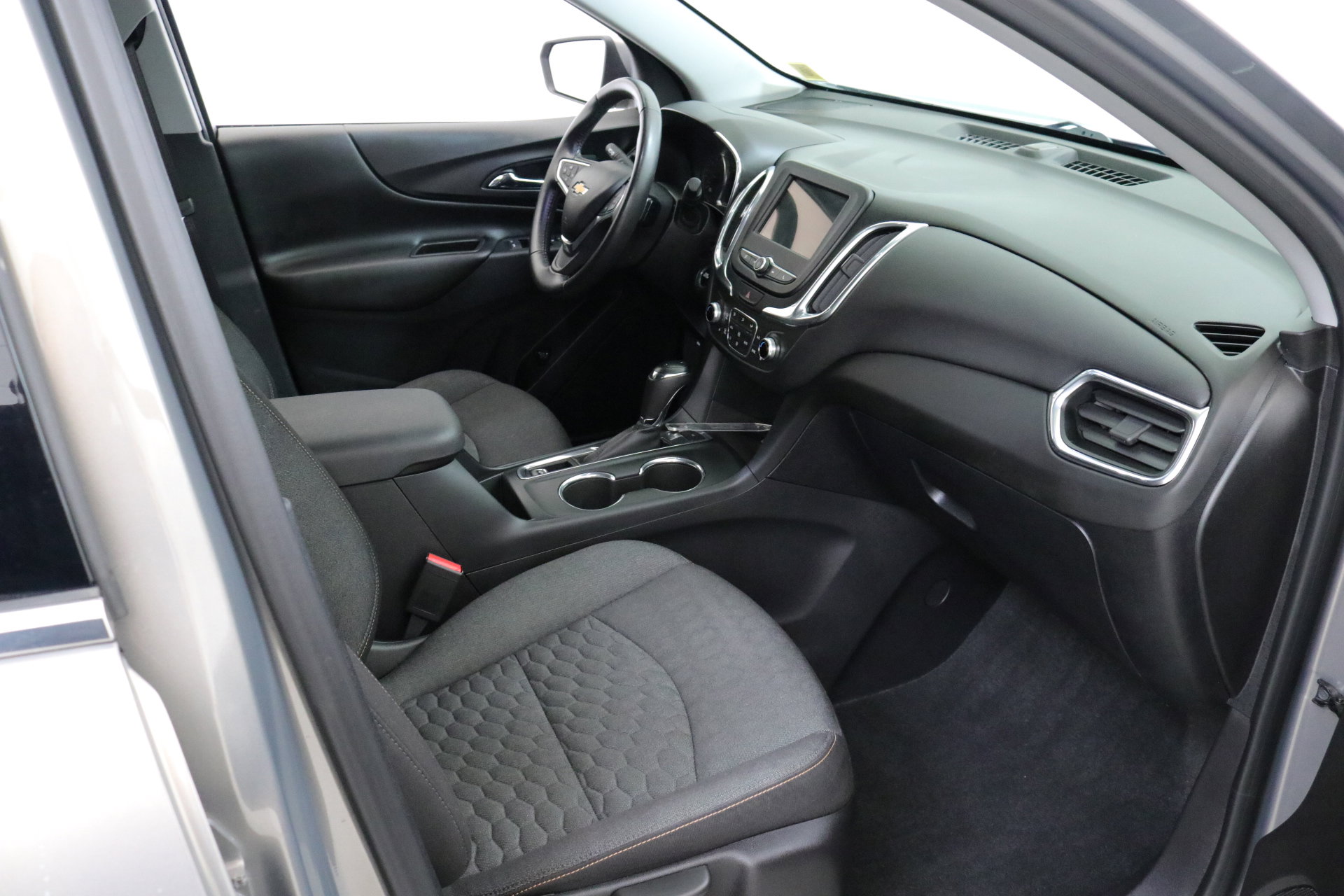 Used 2019 Chevrolet Equinox LT image 28