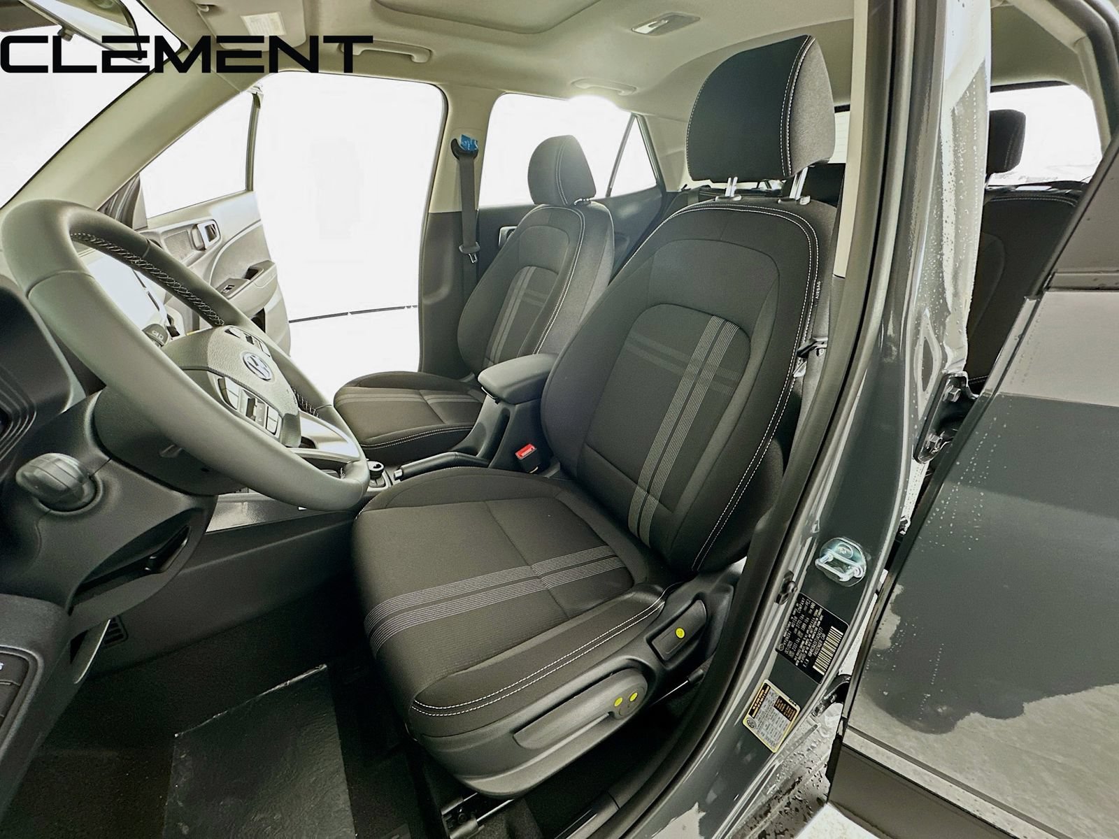 Certified 2026 Hyundai Venue SEL FWD image 29
