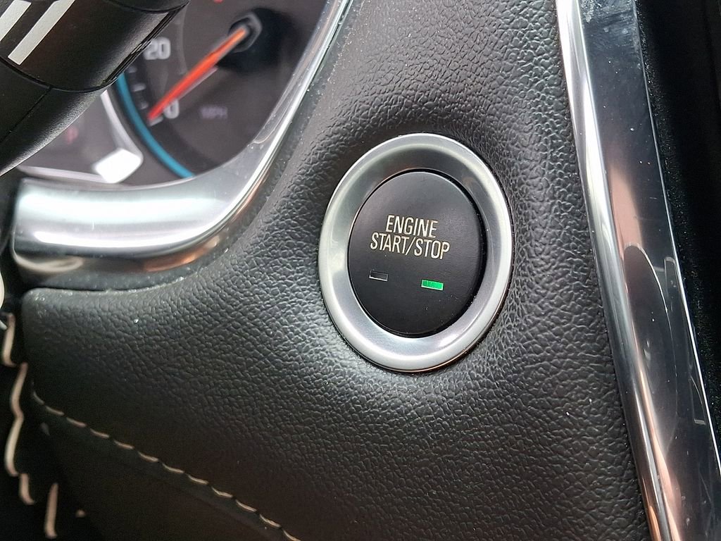 Certified 2023 Chevrolet Traverse LT image 24