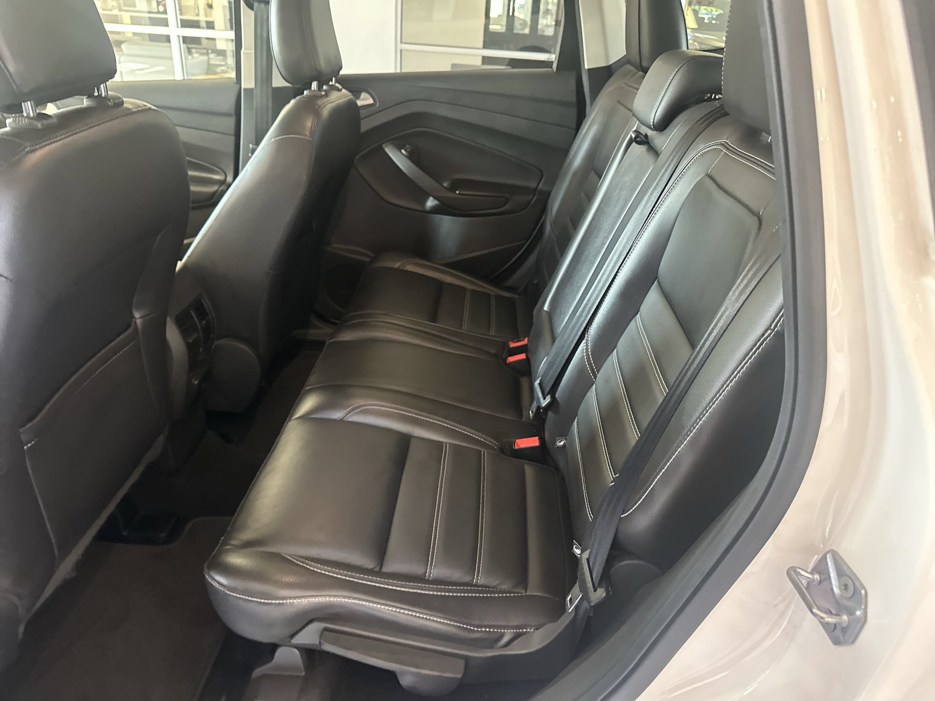 Used 2019 Ford Escape Titanium FWD image 23