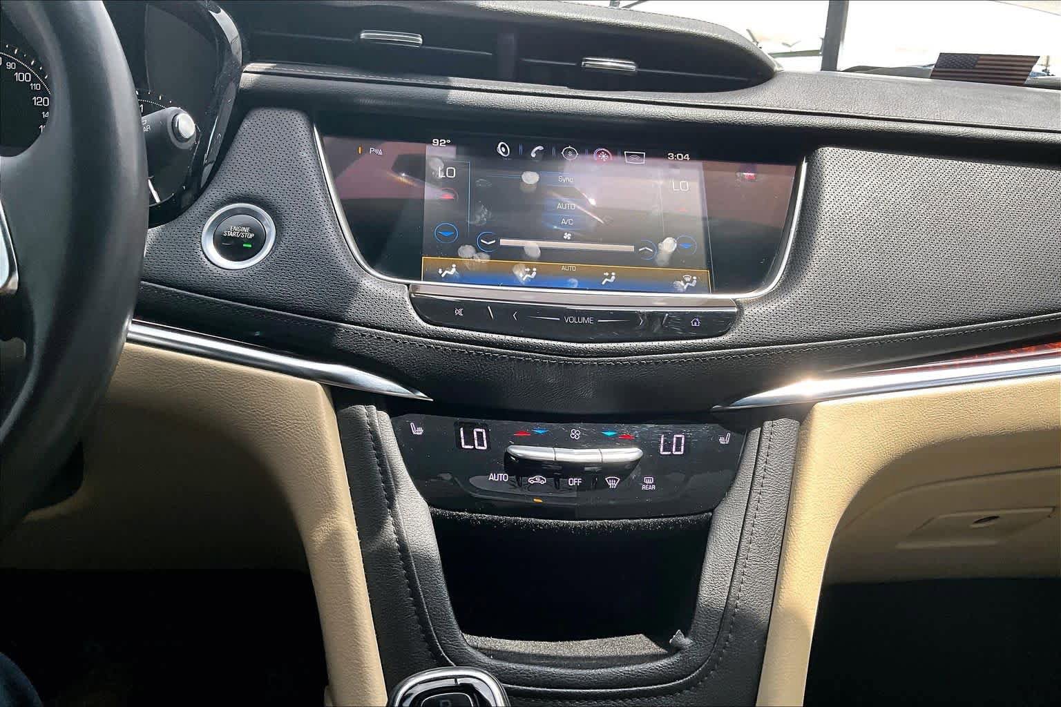 Used 2018 Cadillac XT5 Luxury w/ Driver Awareness Package FWD image 35
