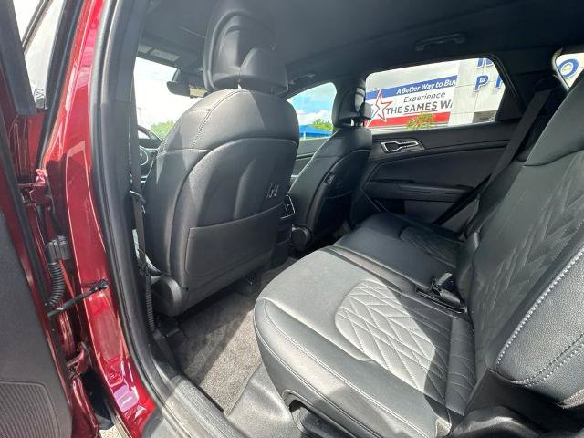 Used 2023 Kia Sportage X-Line w/ X-Line Premium Package AWD/4WD image 18