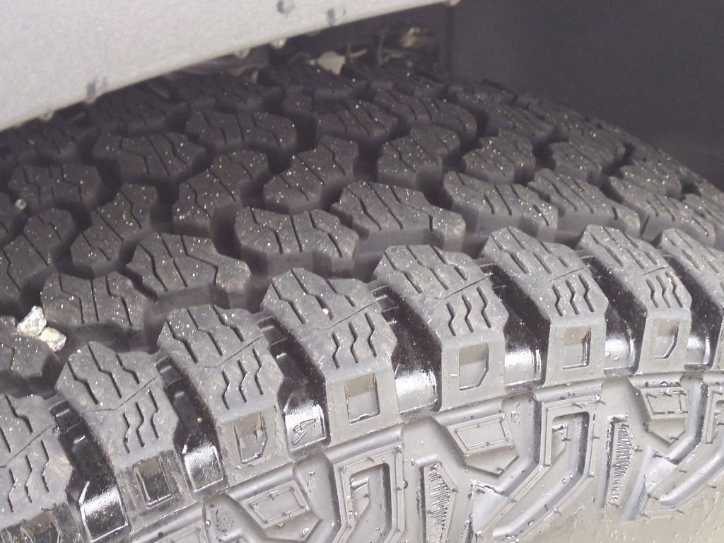 Used 2025 Ford Bronco Badlands AWD/4WD image 12