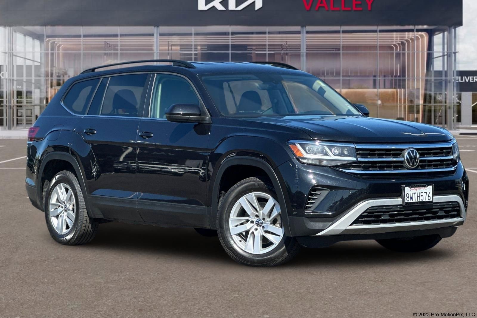 Used 2021 Volkswagen Atlas S image 1