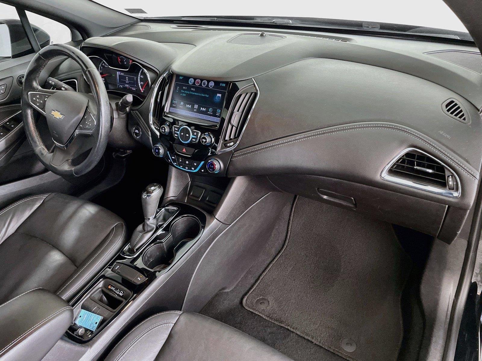 Used 2016 Chevrolet Cruze Premier FWD image 31