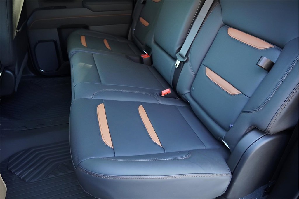 New 2026 GMC Sierra 2500 AT4 w/ AT4 Premium Plus Package image 22