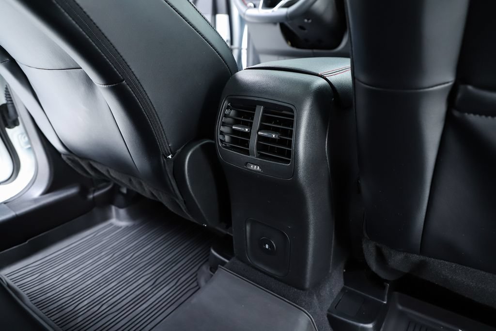 Used 2023 Ford Escape ST-Line w/ Tech Pack #1 FWD image 40