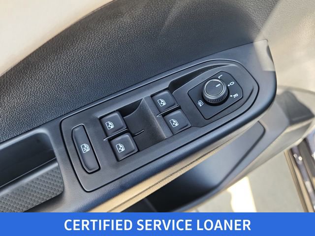 New 2025 Volkswagen Taos SE image 11