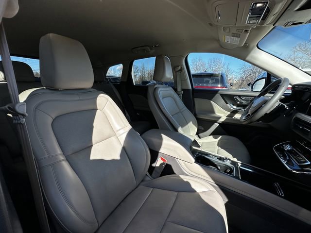 Certified 2024 Lincoln Corsair AWD w/ Equipment Group 101A image 35