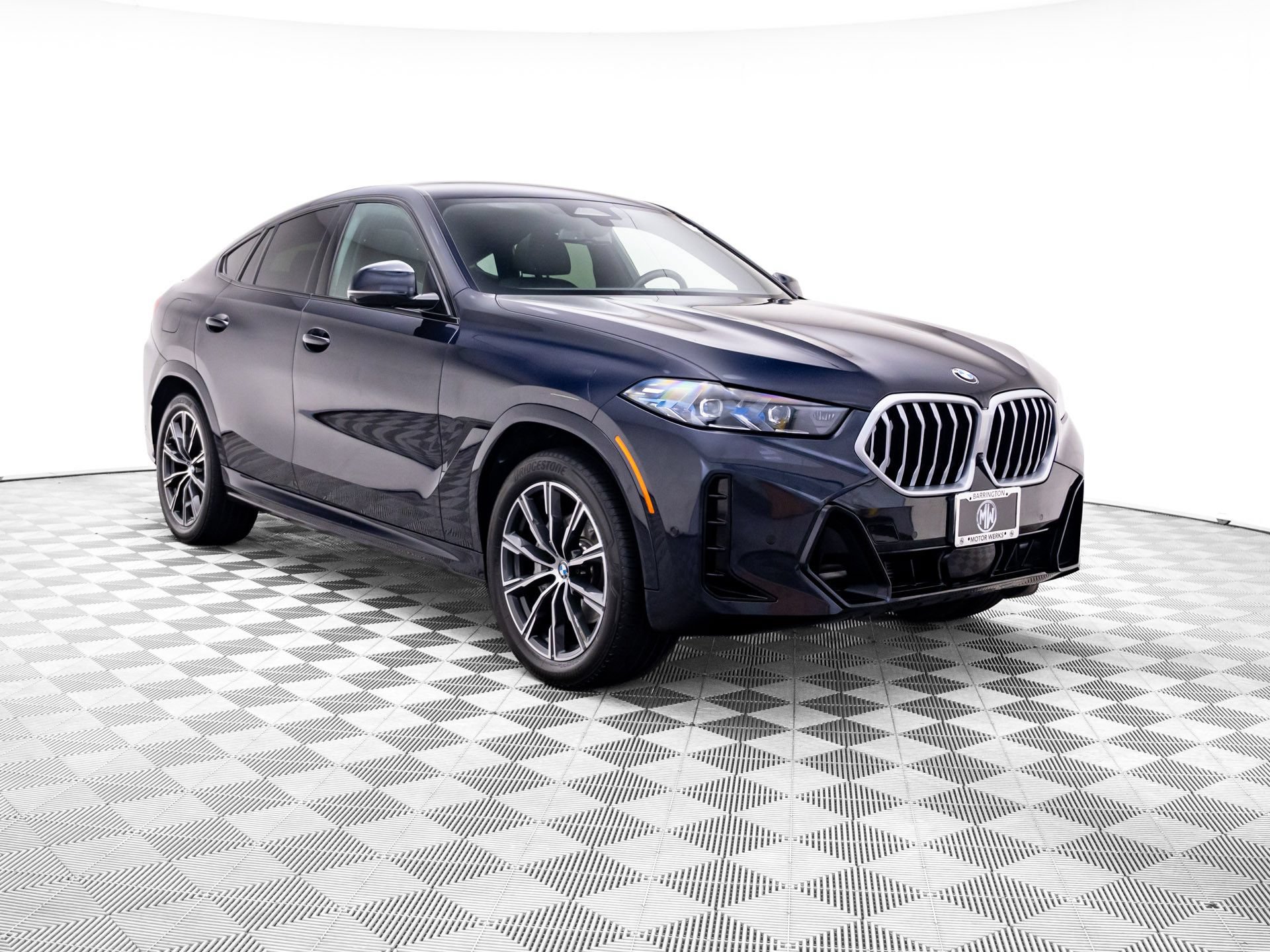 Used 2025 BMW X6 xDrive40i AWD/4WD image 7