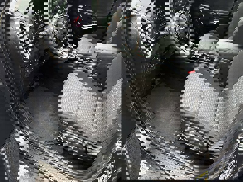 Used 2022 Kia Soul LX w/ Technology Package image 15