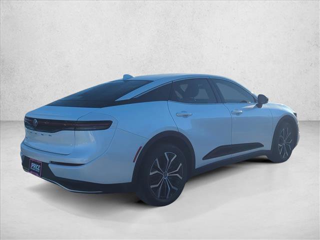 Used 2024 Toyota Crown XLE image 4