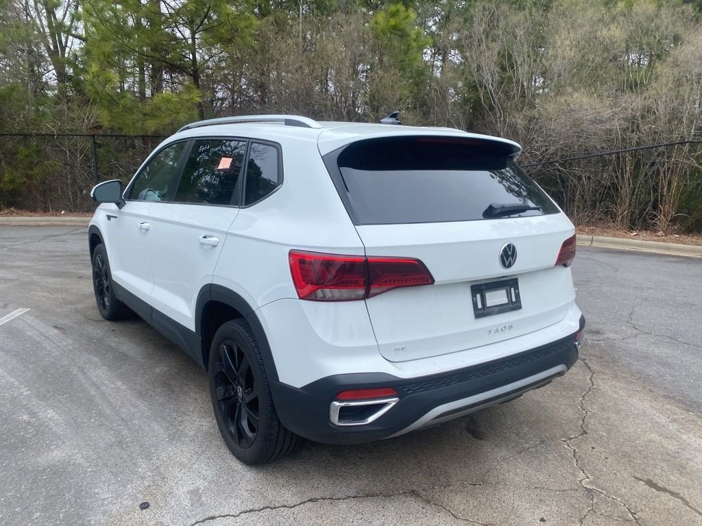 Used 2024 Volkswagen Taos SE image 5