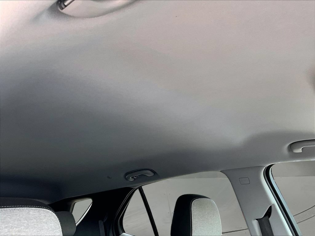 Used 2024 Chevrolet Equinox LT FWD image 30