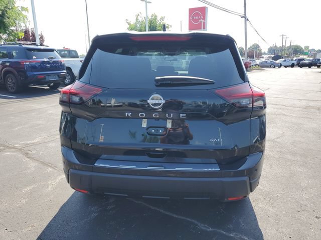 New 2026 Nissan Rogue SV AWD/4WD image 6